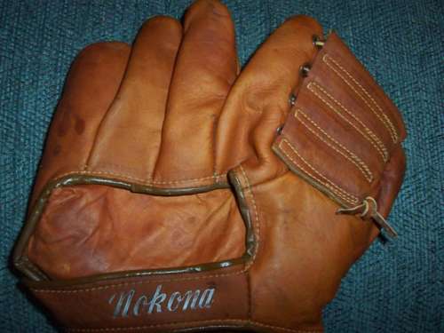 Frank Brown Nokona J104 Back